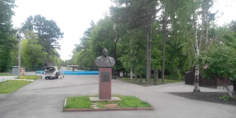 Monument to Trashutin