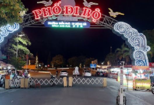 Chợ đêm Móng Cái美食图片