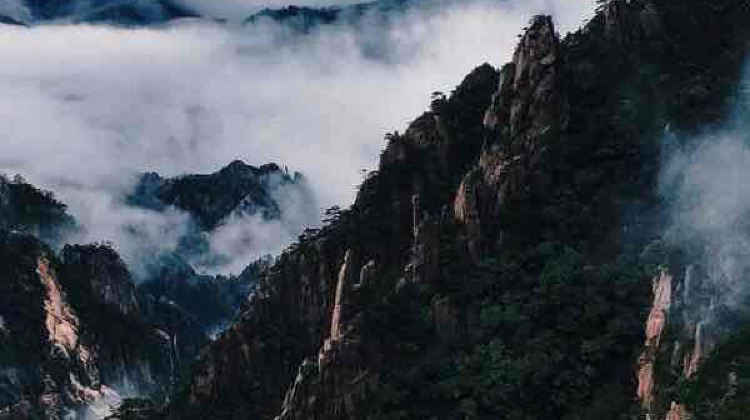 5-Day 5-day 4-night · Private Tour · Huangshan Scenic Area + Hongcun Village + Qiandao Lake