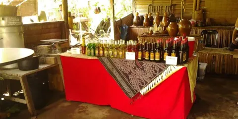 蒙索畢悅文化村