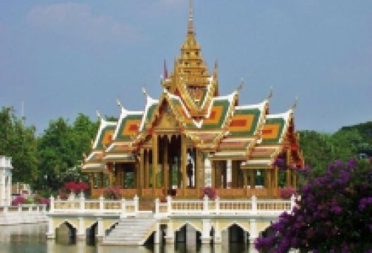 Phra Thinang Aisawan Thiphta-Art景点图片