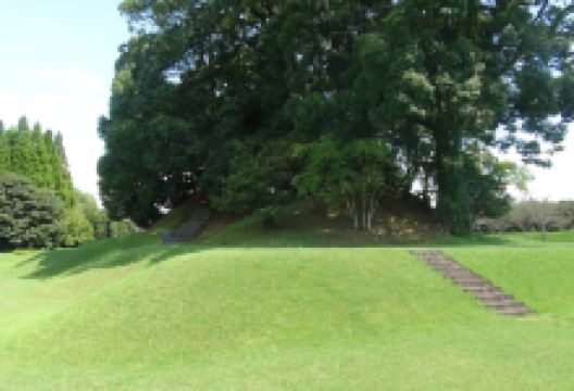 江田船山古坟景点图片