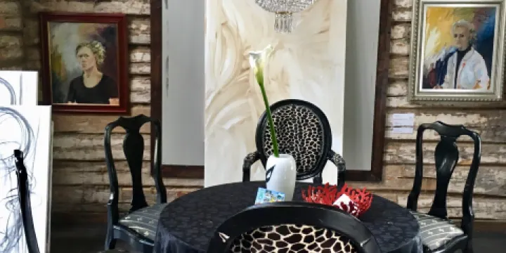 Johanna Oras Art Gallery