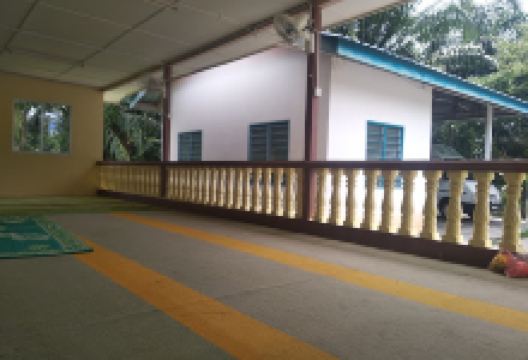 Masjid Al-Falahiah RBK Perlop 2, Lasah景点图片