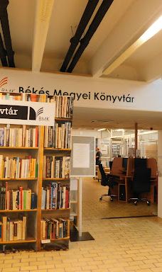 Békés Megyei Könyvtár-贝凯什乔包