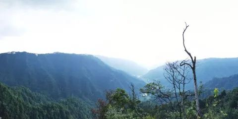 黃水環湖路觀景台