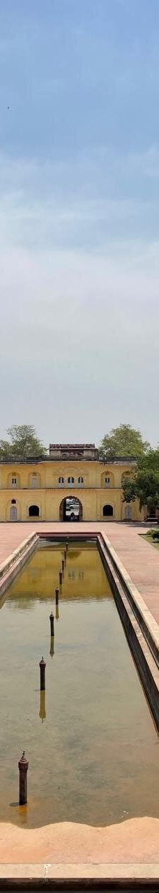 萨夫达尔疆陵墓-新德里