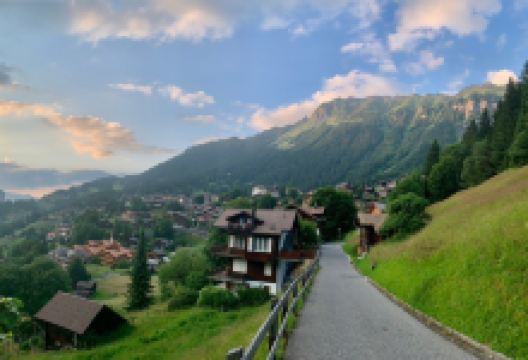 Staubbachbänkli Wengen景点图片