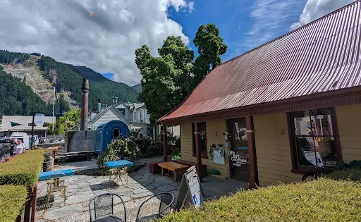 威廉姆小屋