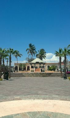 Playa Todos Santos B.C.S.-拉巴斯