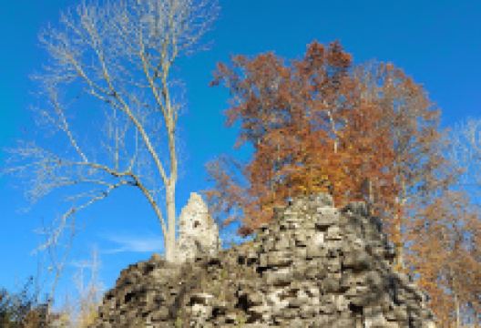 Burgruine Hohenstein景点图片