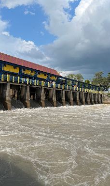 Bendungan Pice-Selingsing
