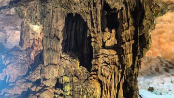 Sung Sot Cave