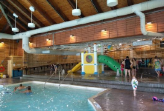 Plunge! Aquatic Center景点图片