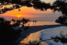 卡布里洛海滩景点图片