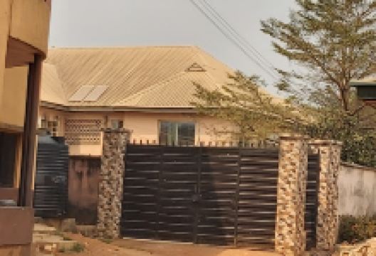 Saint Simons Catholic Church, Ukpo景点图片