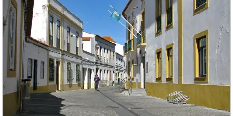 Casa na Rua do Conselheiro Júlio de Vilhena, 16