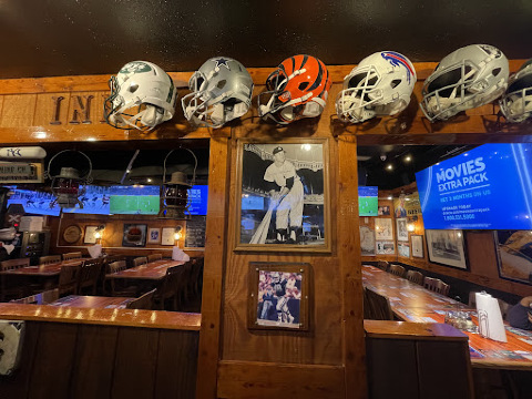 Linwood Inn Taphouse and Pizza餐厅图片