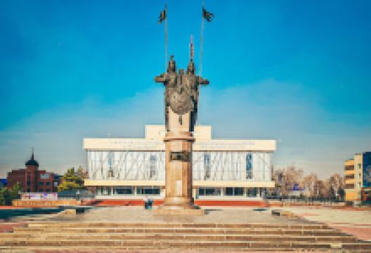 Monument to Karasai and Agyntai batyrs景点图片