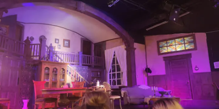 Red Carpet Community Theatre