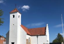 Nimtofte Church景点图片