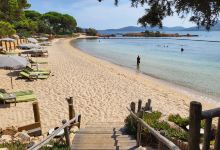 Plage de Cala Rossa景点图片