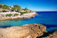 Platja de Cala Barques景点图片