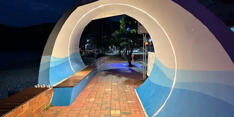 鶴洞黑鵝卵石海岸