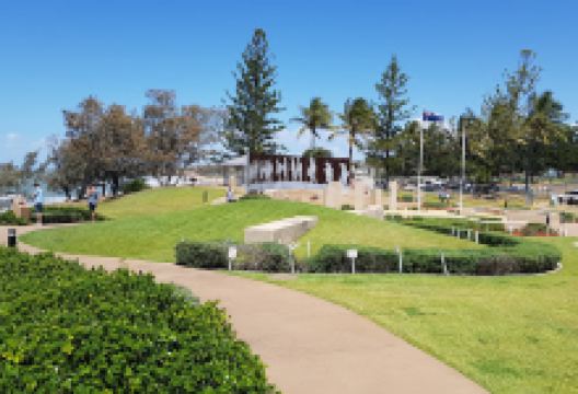 Emu Park Memorial Cenotaph景点图片
