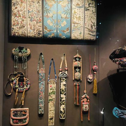 英国伦敦+爱丁堡+尼斯湖9日8晚自由行