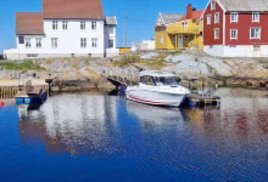 Grip Stave Church景点图片