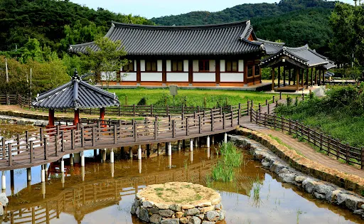 洪吉童主題公園