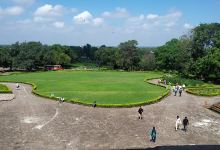 Ellora park景点图片