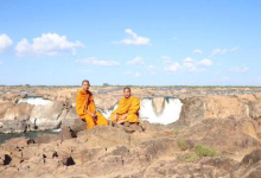 Kompong Os leur pagoda景点图片