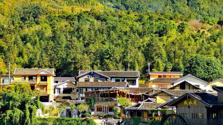 5-Day Xiamen + Gulangyu Island + Fujian Tulou + Shapowei