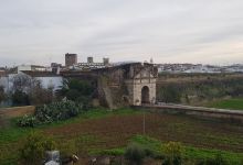 Puerta del Calvario景点图片