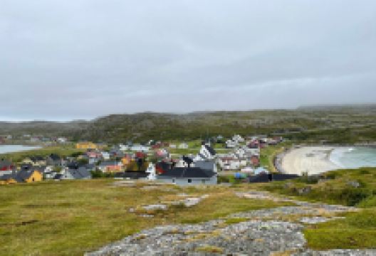 Bugøynes Beach景点图片