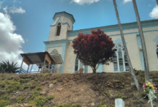 Holy Cross RC Church景点图片