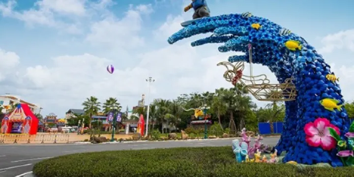 鼎龍灣歡樂海岸