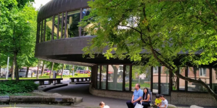 坦佩雷城市主圖書館