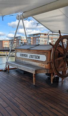 Suomen Joutsen-图尔库