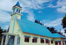 Gereja HKBP Nehemia Simpang 4 Sei Juragi景点图片