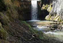 Bobuka's waterfall景点图片