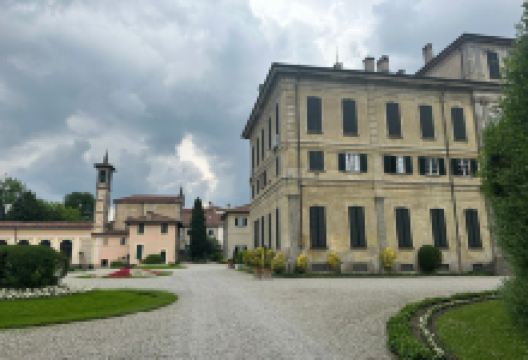 Palazzo Perego景点图片