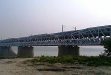 Old Naini Bridge景点图片