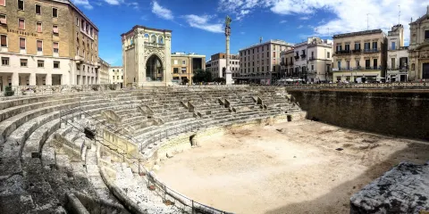 羅馬圓形劇場遺址