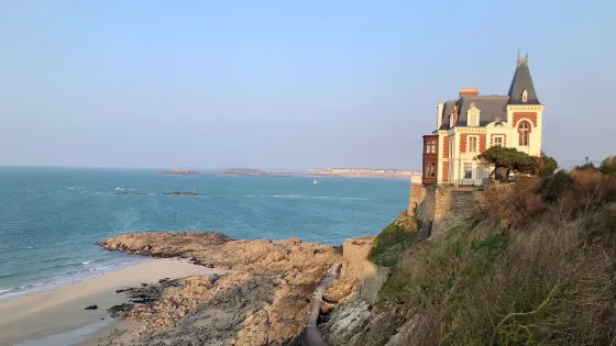 Villa les Roches Brunes