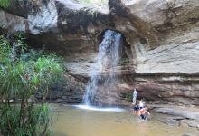 月光瀑布景点图片