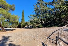 Taxiarches Hill Panoramic Viewpoint景点图片