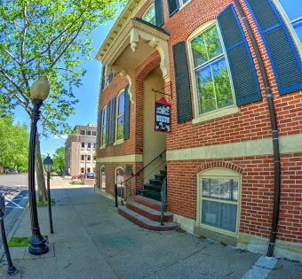 Cole County Historical Museum